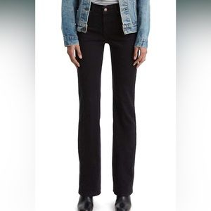 NWT Levi’s Women’s Classic Bootcut Jeans
